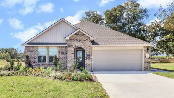 2245 Savannah View Drive, Lake Charles, LA 70607