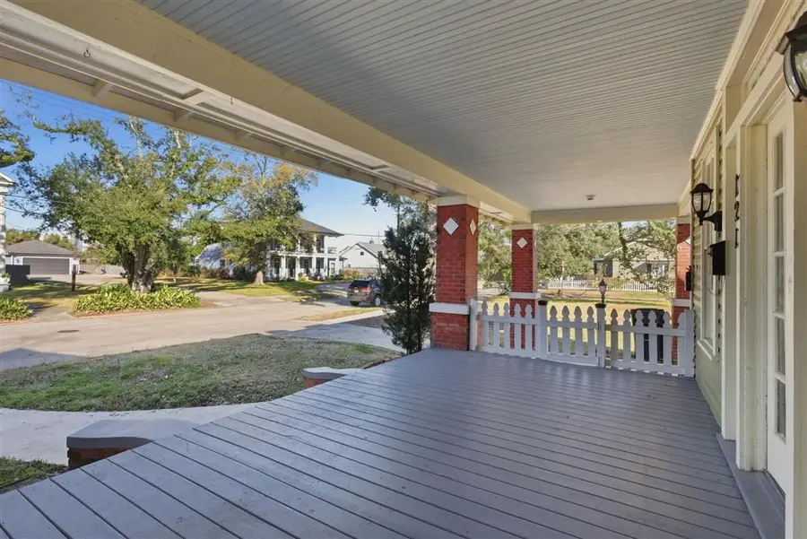 721 Moss Street, Lake Charles, LA 70601 - #2