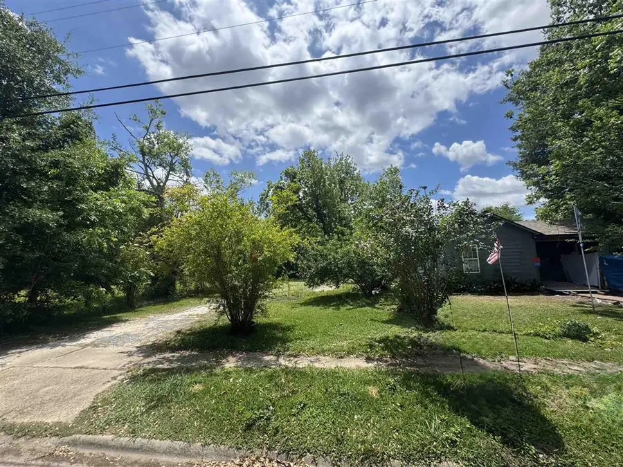 922 Gulf Street, Lake Charles, LA 70601 - #2