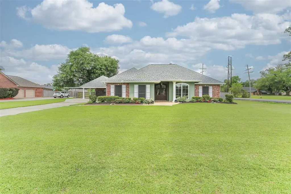 4510 Oak Ridge Drive, Sulphur, LA 70665 - #1
