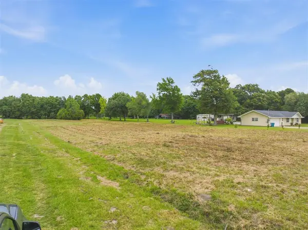 E Tank Farm Road E, Lake Charles, LA 70605