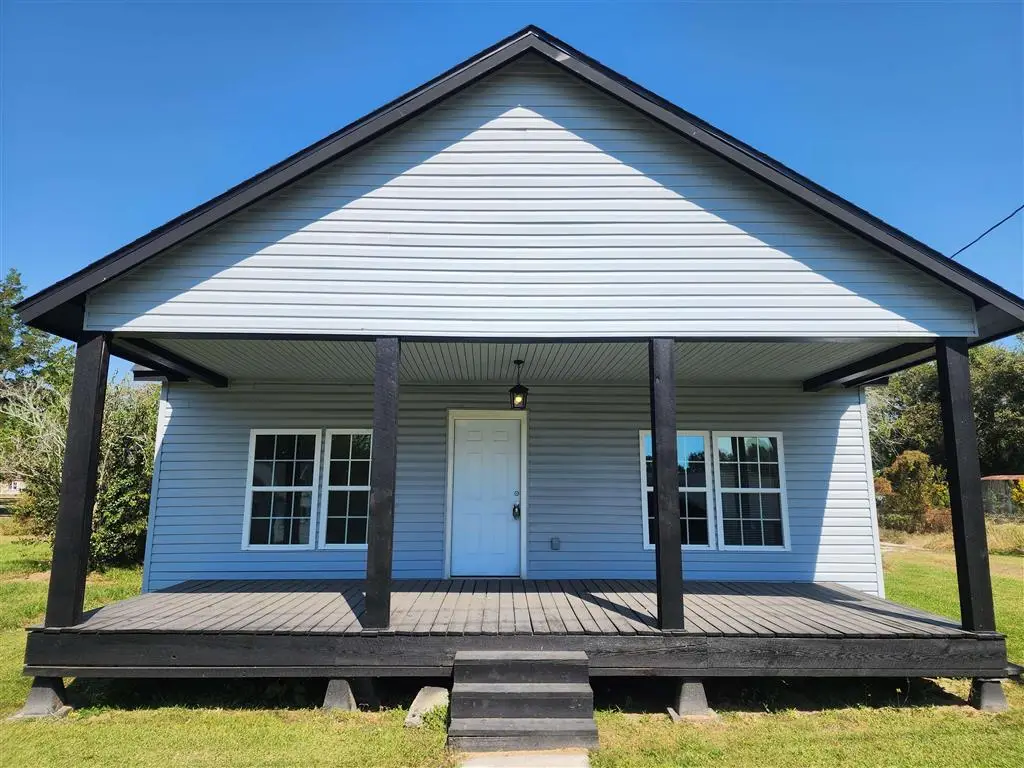 706 Third Street, Jennings, LA 70546 - #1