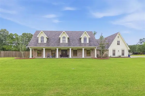 1470 Tan Tara Circle, Moss Bluff, LA 70611-0000