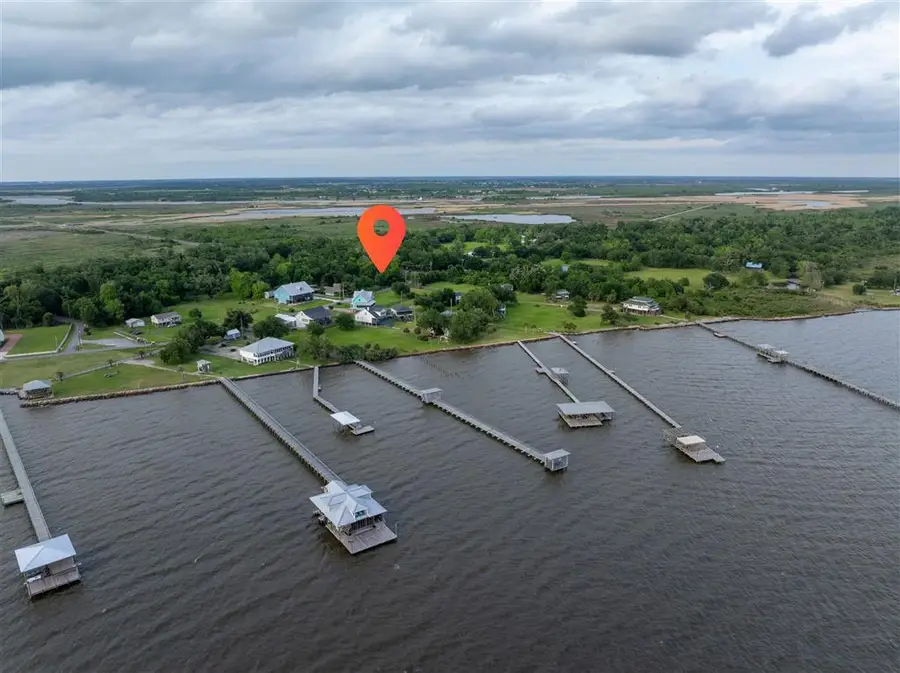 10368 Hwy 384 Big Lake, Lake Charles, LA 70601 - #3