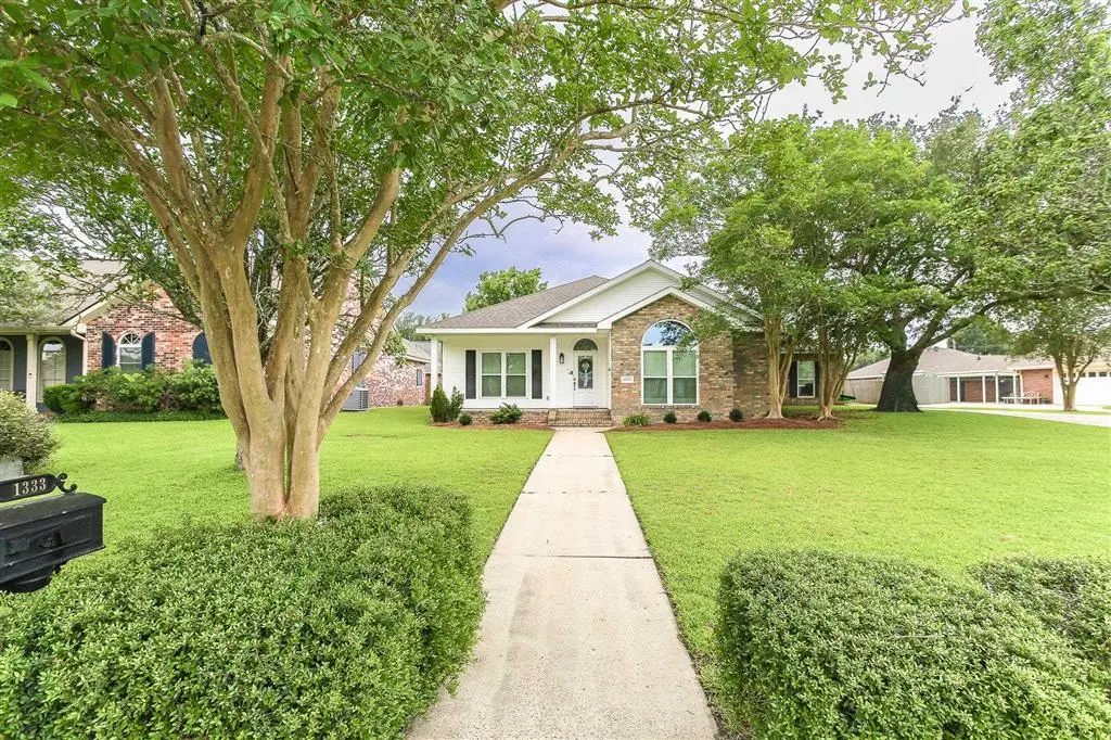 1333 Cambridge Court, Lake Charles, LA 70605 - #1