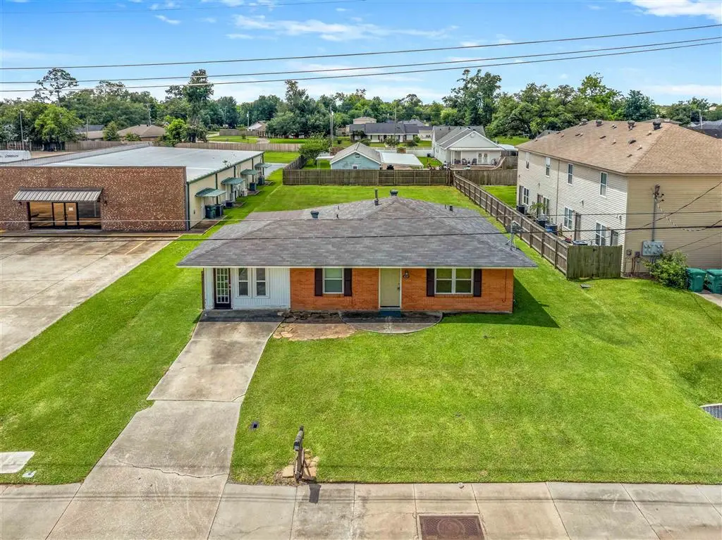 419 Cypress Street, Sulphur, LA 70663 - #1
