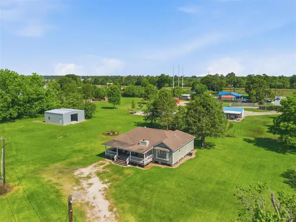 231 Cloverleaf Lane, Sulphur, LA 70663