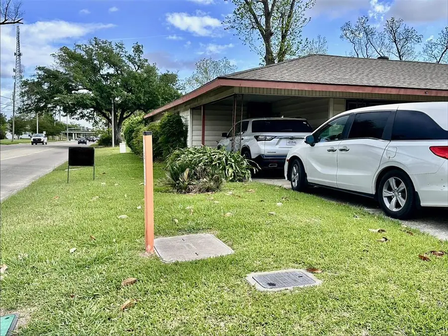 603 E Lagrange Street E, Lake Charles, LA 70601 - #2