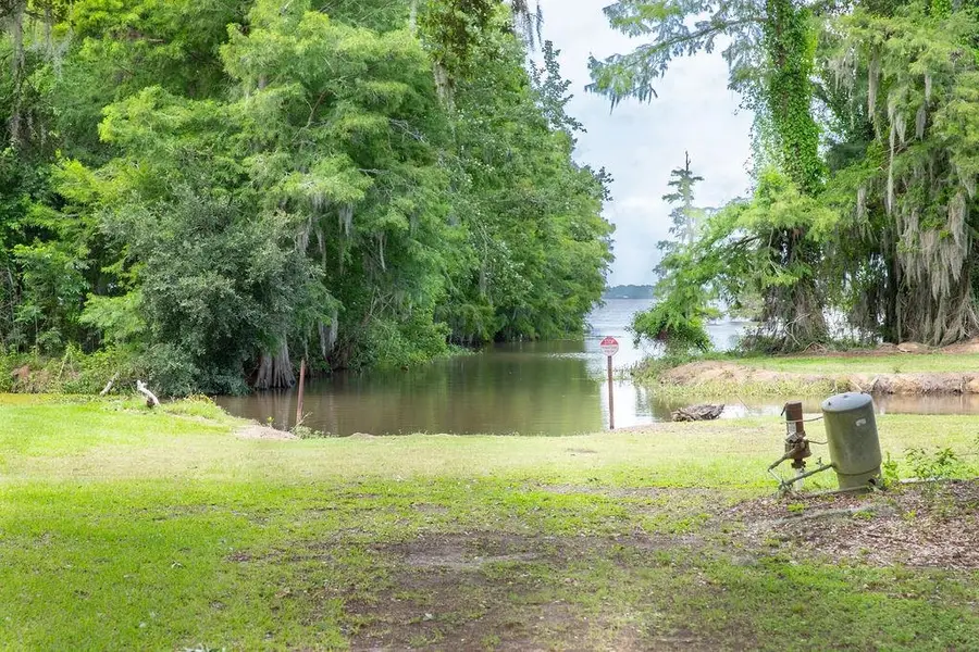 45532 Lakeside Road, Gueydan, LA 70542 - #2