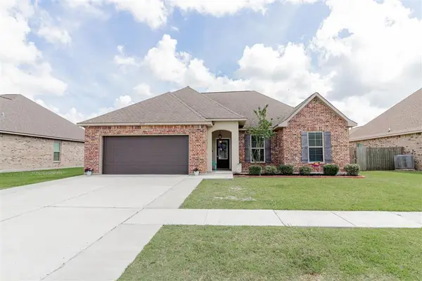 3214 Finwood Drive, Lake Charles, LA 70607