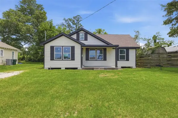 2915 Creole St Street, Lake Charles, LA 70601