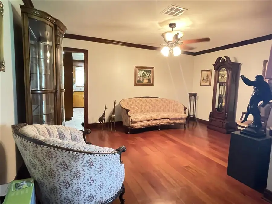 127 Lee Street, Lake Charles, LA 70605 - #3