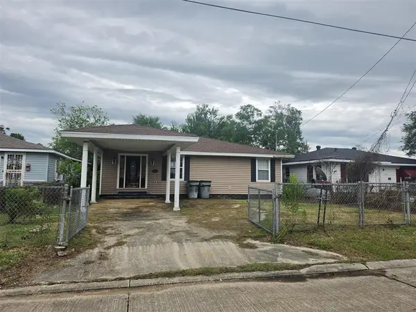 1104 Sally Mae Street, Lake Charles, LA 70601