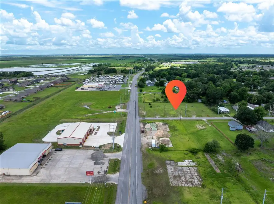 422 Stockwell Avenue, Iowa, LA 70647 - #3