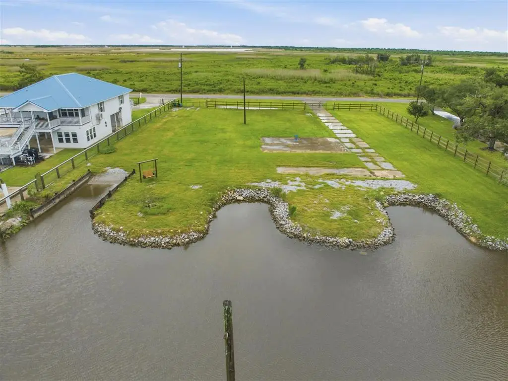 9040 Big Lake Rd Road, Lake Charles, LA 70605 - #1