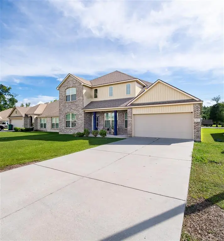723 W Berryvine Lane W, Lake Charles, LA 70611 - #2