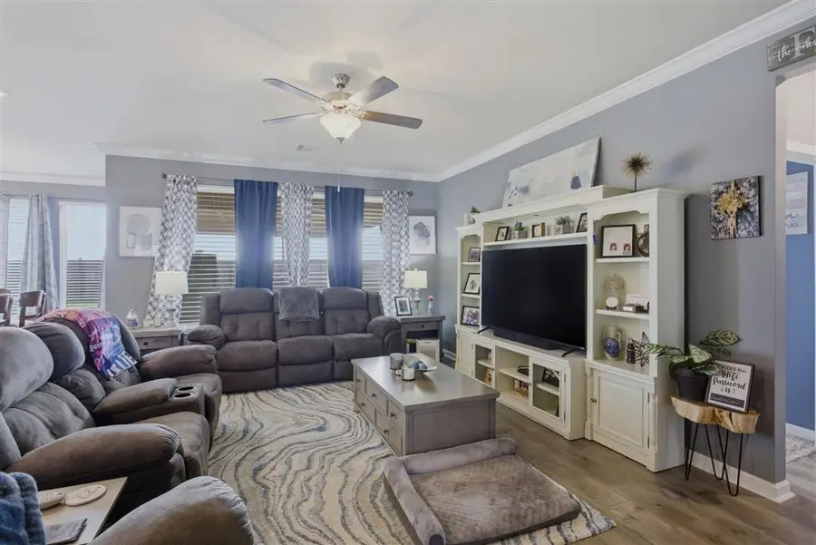 4605 E Ridge Road E, Lake Charles, LA 70607 - #3