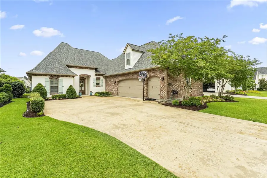 4122 Oleander Drive, Lake Charles, LA 70605 - #2