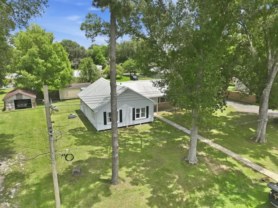 1006 S Adams Street S, Welsh, LA 70591 - #2