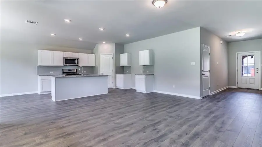 8140 Caden Lane, Iowa, LA 70647 - #2