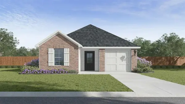 2266 Savannah Falls Drive, Lake Charles, LA 70607