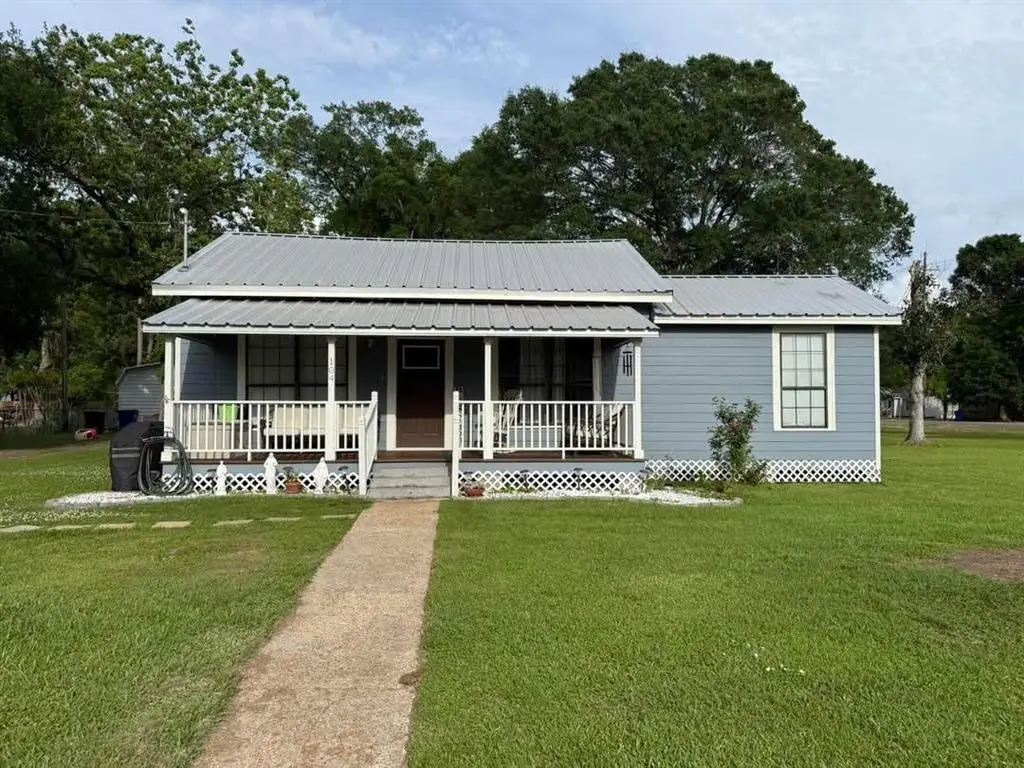 104 10th Street, Kinder, LA 70648 - #1