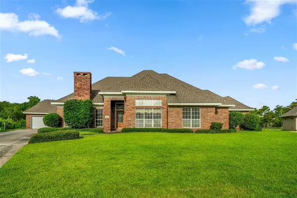 513 Orchard Drive, Lake Charles, LA 70605