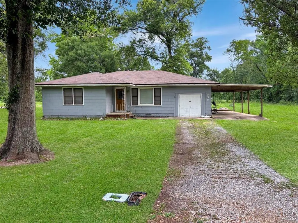 606 W 9th Avenue W, Oberlin, LA 70655 - #1