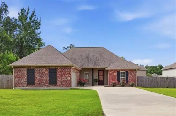 1091 Wineberry Lane, Lake Charles, LA 70611