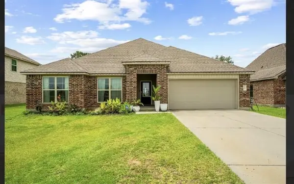 8123 Kinslee Lane, Iowa, LA 70647