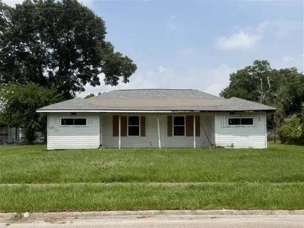3819 Swanee Drive, Lake Charles, LA 70607