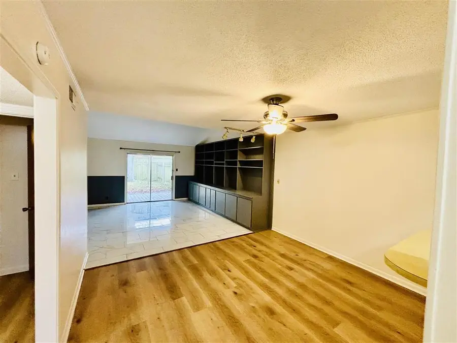 1207 Deesport Street, Lake Charles, LA 70601 - #3