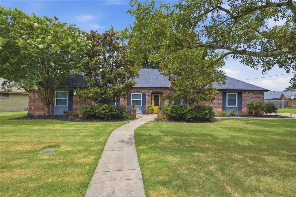 728 Jefferson Drive, Lake Charles, LA 70605 - #1