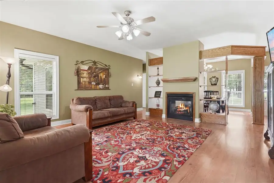 4076 Hecker Road, Iowa, LA 70647 - #2