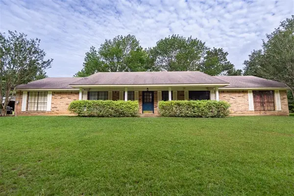 1874 Evangeline, Glenmora, LA 71433
