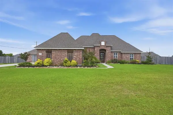 2305 Regena Drive, Lake Charles, LA 70611