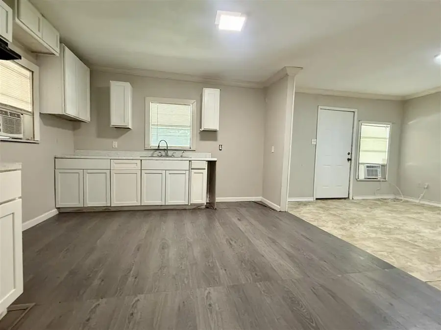 410 Foreman Avenue, Sulphur, LA 70663 - #2