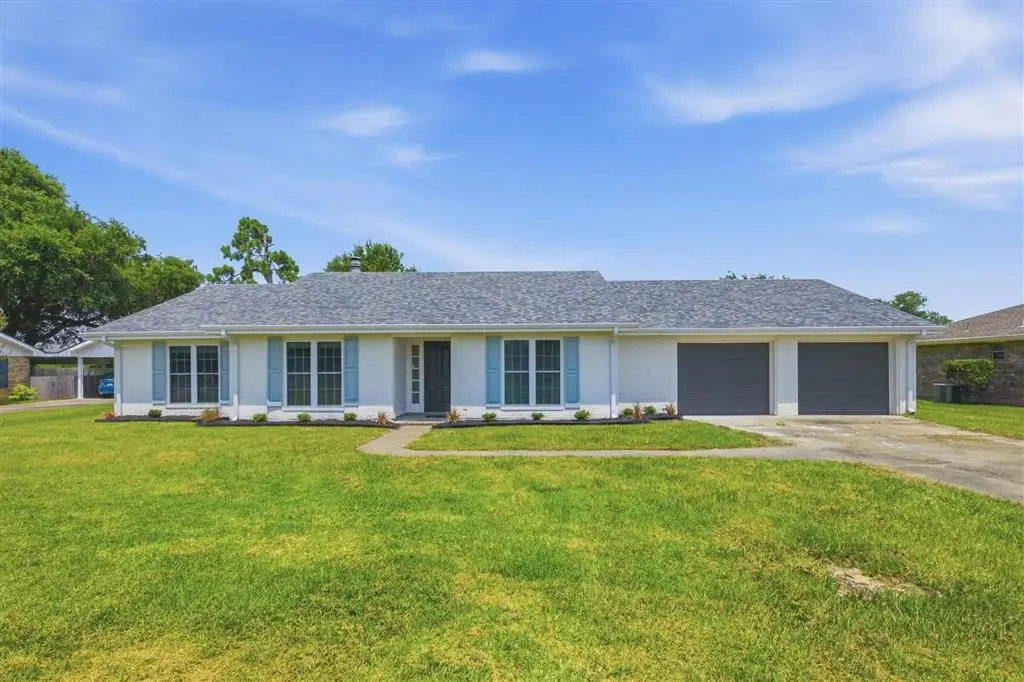 4625 E Quail Hollow Drive E, Lake Charles, LA 70605 - #1