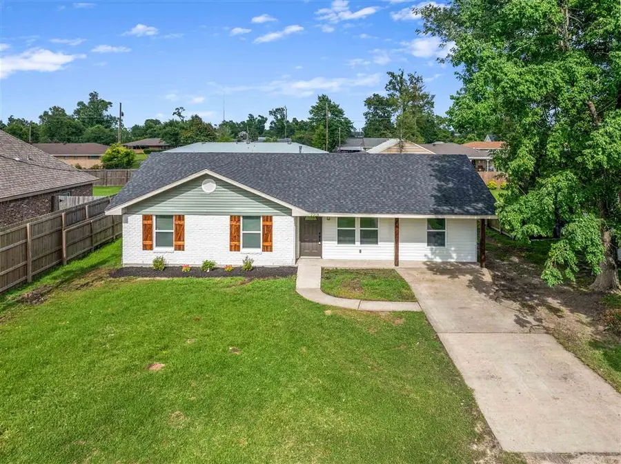 2213 Comanche Street, Sulphur, LA 70663 - #2