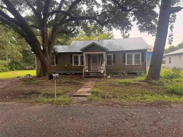 209 Hewitt Street #1, Welsh, LA 70591