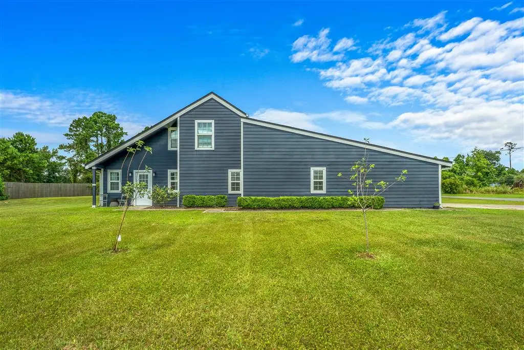 111 E Park Manor E, Moss Bluff, LA 70611 - #1