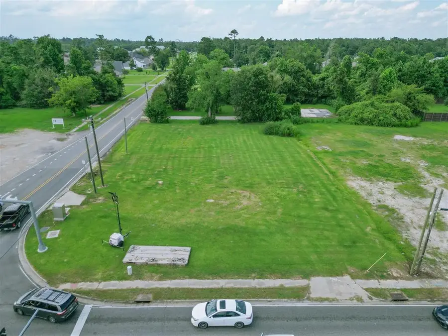 1236 Sam Houston Jones Parkway, Lake Charles, LA 70611 - #2