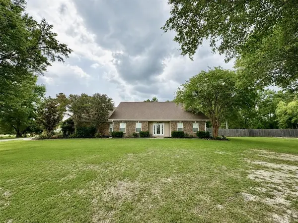 938 Chay Drive, Lake Charles, LA 70611