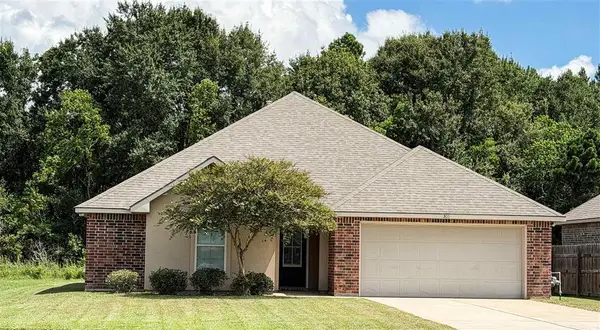 300 Madison Crossing Drive, Sulphur, LA 70665