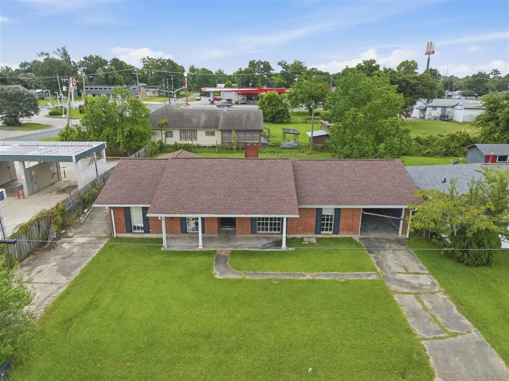 307 3rd Street, Dequincy, LA 70633 - #1