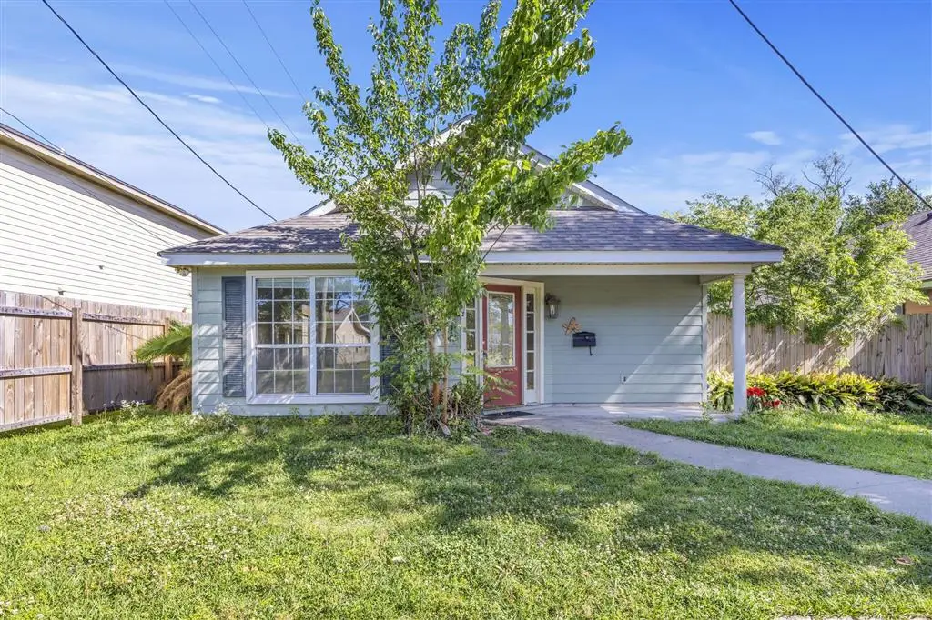 407 E Hale Street E, Lake Charles, LA 70601 - #1