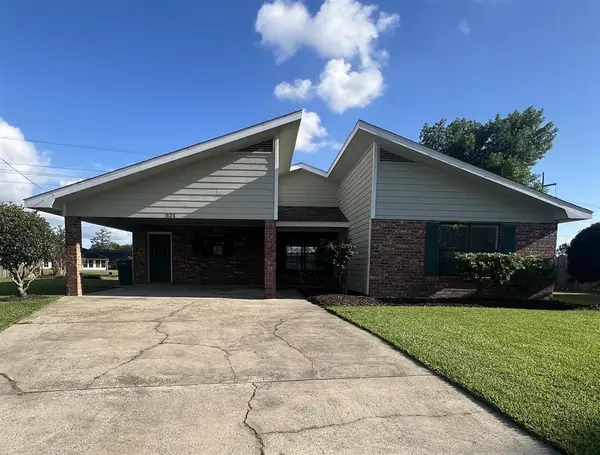 521 S Trailwood Street S, Sulphur, LA 70663