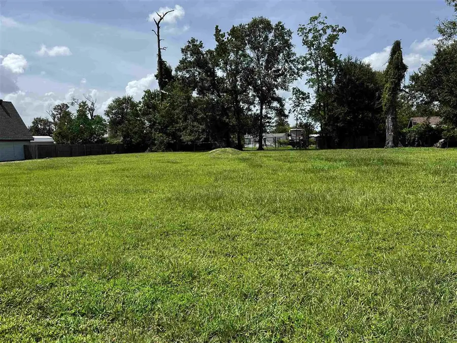 2211 Division Road, Sulphur, LA 70663 - #2
