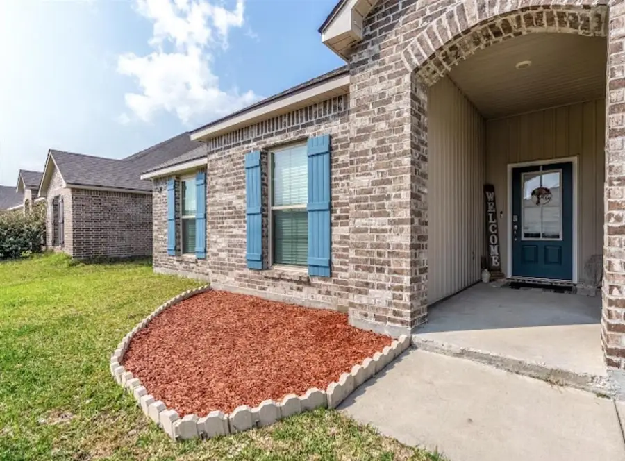 3242 Snowy Egret Dr Drive, Lake Charles, LA 70615 - #2