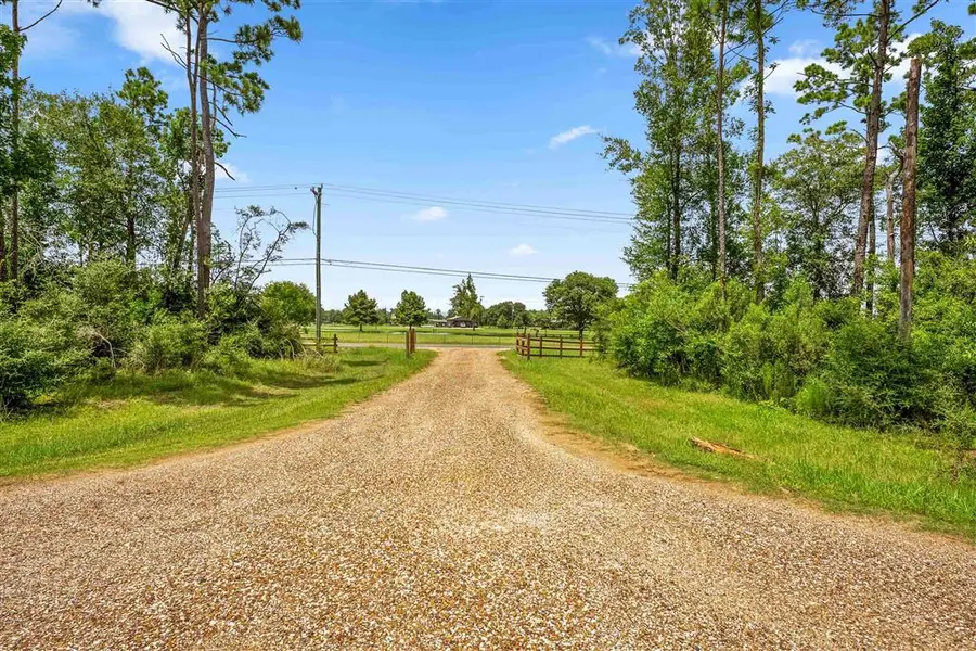 2061 W Houston River Road W, Sulphur, LA 70663 - #2